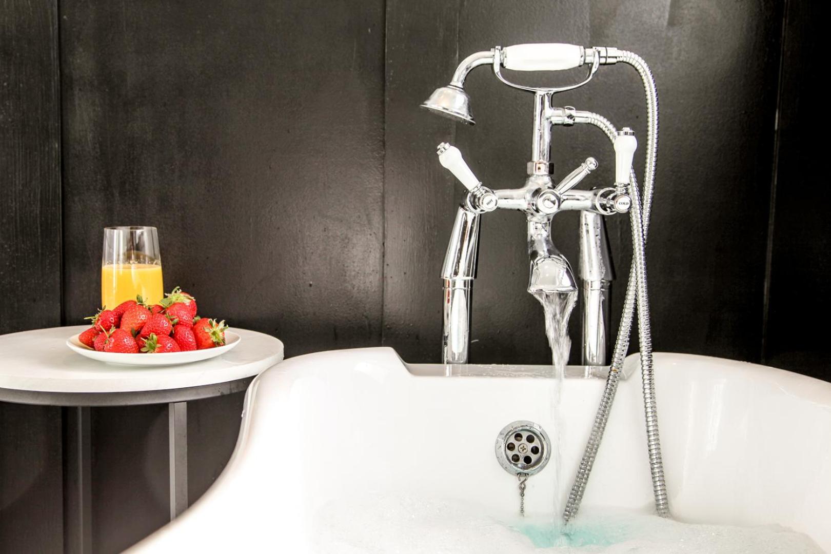 Stunning Scottish Hot Tub Getaway Villa Gatehouse of Fleet Eksteriør bilde